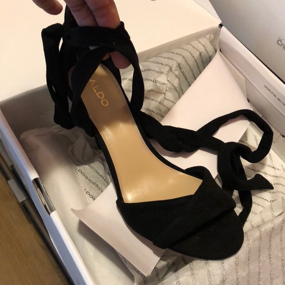 Brand new aldo straps heels - Picture 2 of 3